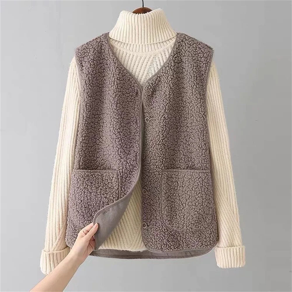 Silvia | Women's Comfortable Polar Vest
