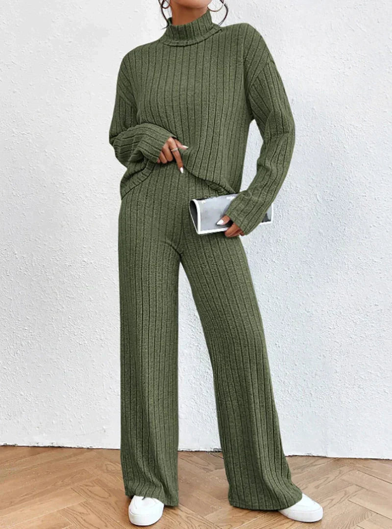 Leia | Turtleneck Sweater and Trousers Two-Piece Set