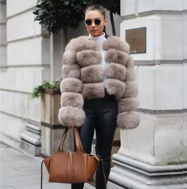 Nila | Chic Faux Leather Jacket